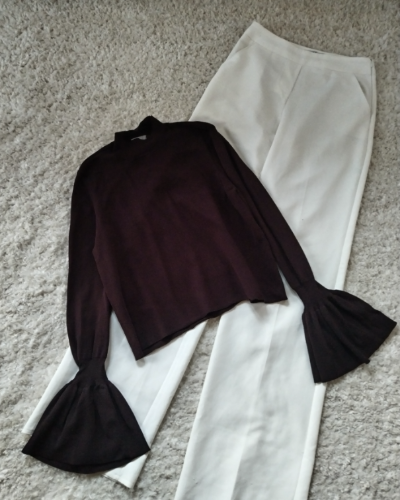 H&M bluza sa zvono rukavima