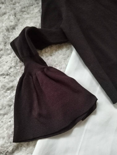 H&M bluza sa zvono rukavima thumbnail #2