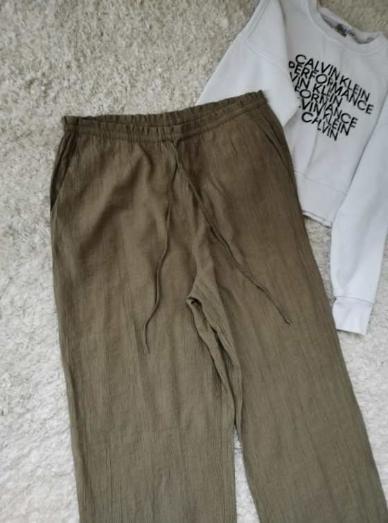 ZARA zelene plisirane pantalone ☆ Vel 38/M ☆ slika #3