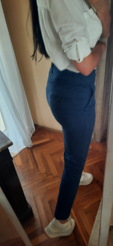 H&M pantalone sa kosim džepovima thumbnail #2