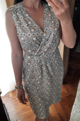 H&M haljina prelepa 