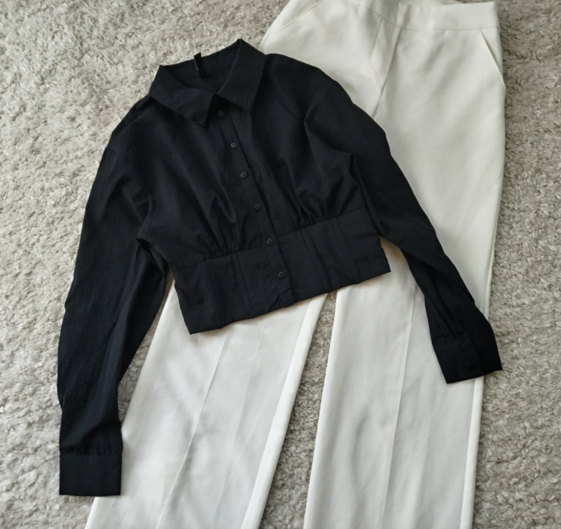 H&M crop kosulja donji deo ustručen kao korset slika #4