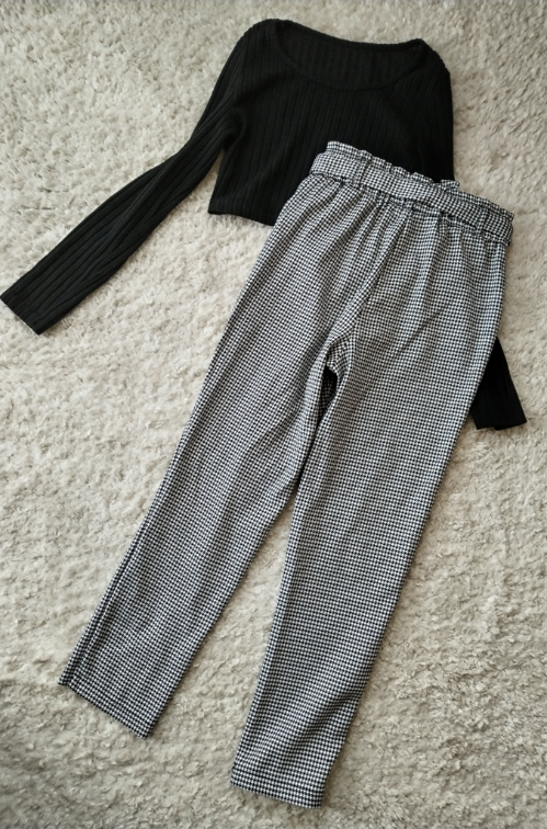 Uske pantalone visoki struk slika #2