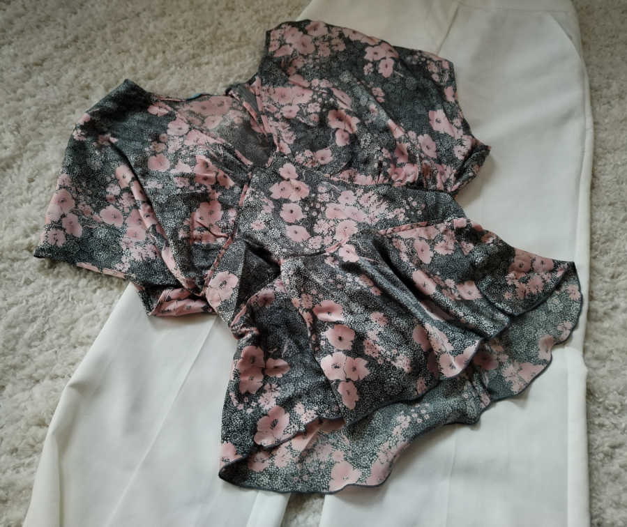 GUESS bluza 100% Silk slika #1