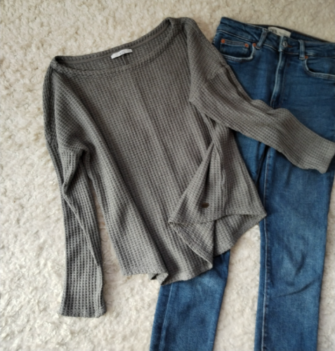 ESPRIT bluza pastelno sive boje 