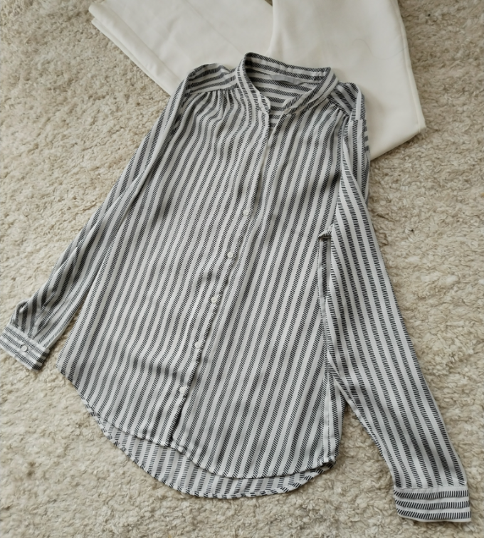H&M košulja bela sa printom ☆ Vel 38/ M ☆ slika #2