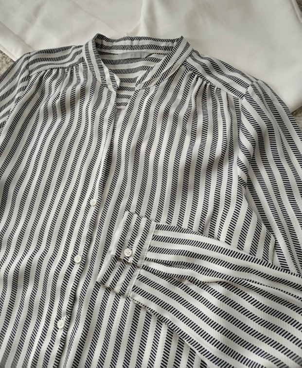 H&M košulja bela sa printom ☆ Vel 38/ M ☆ slika #5