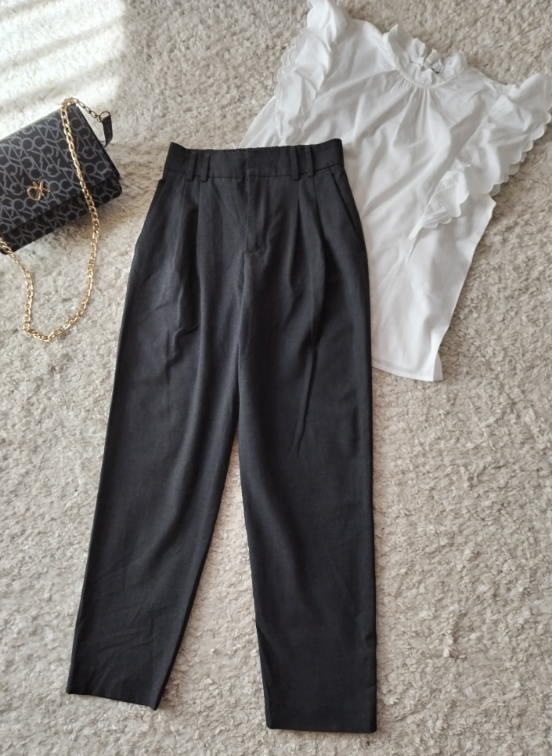 ZARA ☆ pantalone sa faltama ☆ Vel XS ☆ slika #2