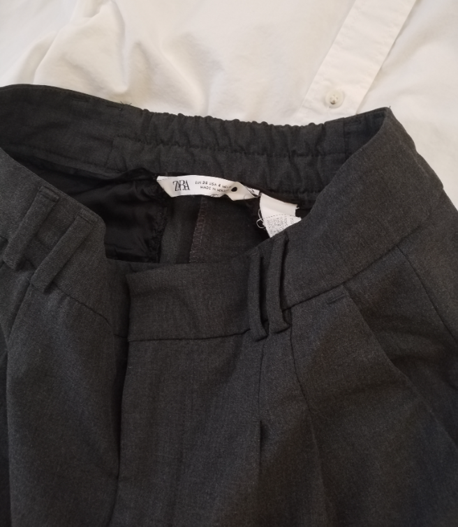 ZARA top pantalone sive boje sa faltama  slika #3