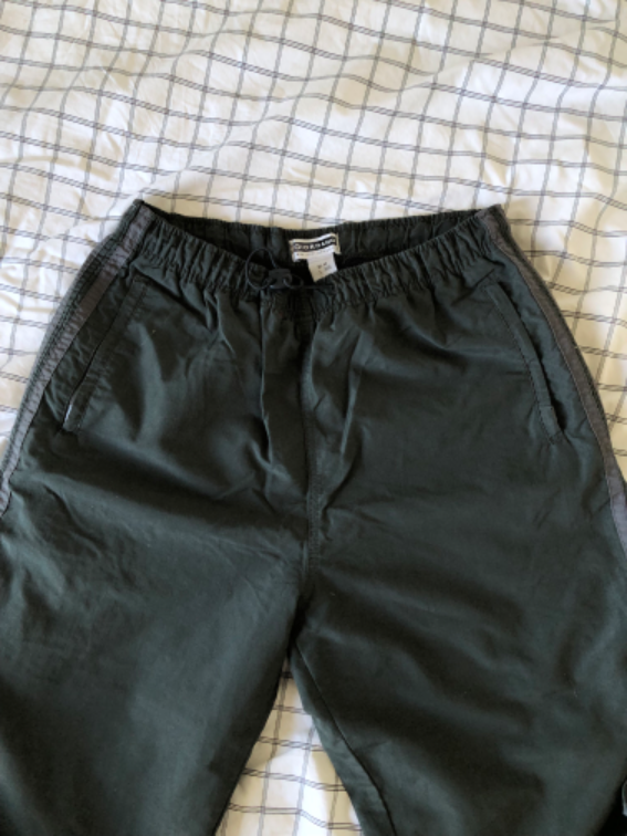 tamno zelene track pants slika #1