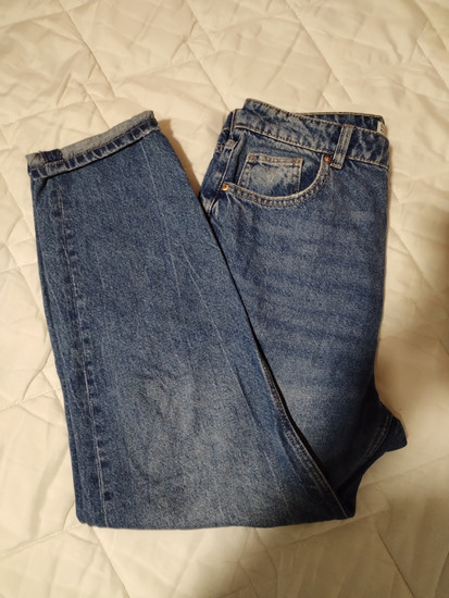 Bershka mom farmerke slika #1