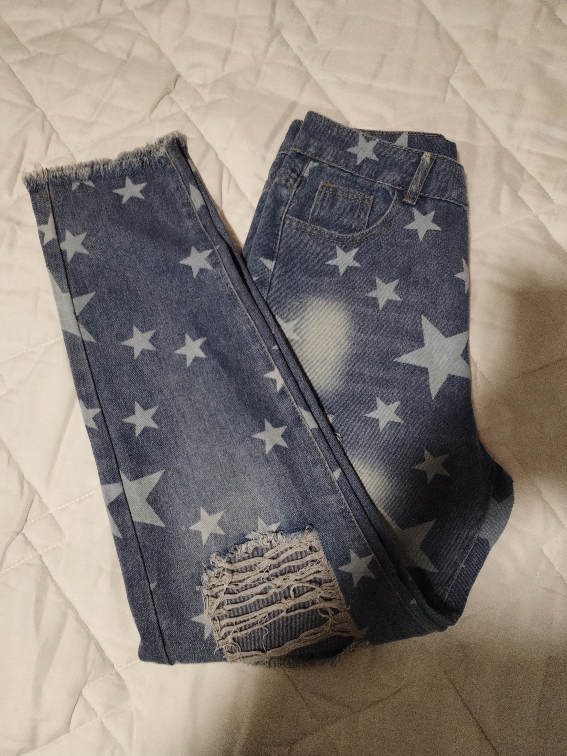 Duboke farmerke sa zvezdicama slika #5