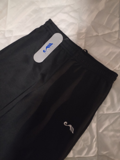 Nova trenerka širokih nogavica slika #3