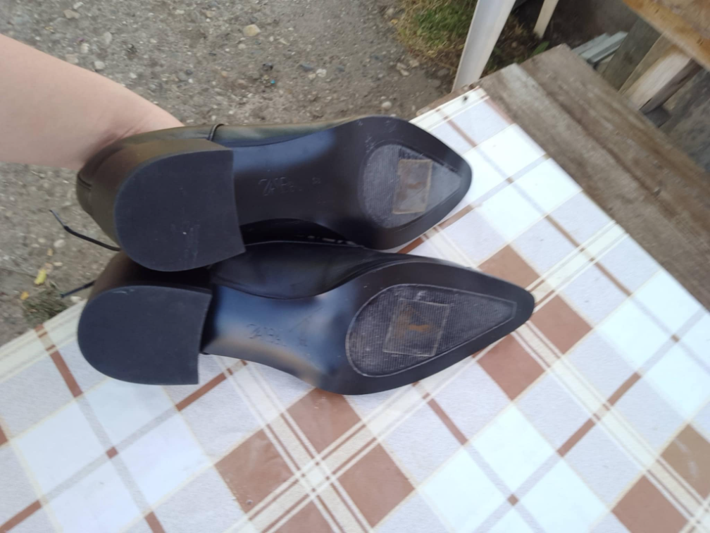 Crne cipele slika #1
