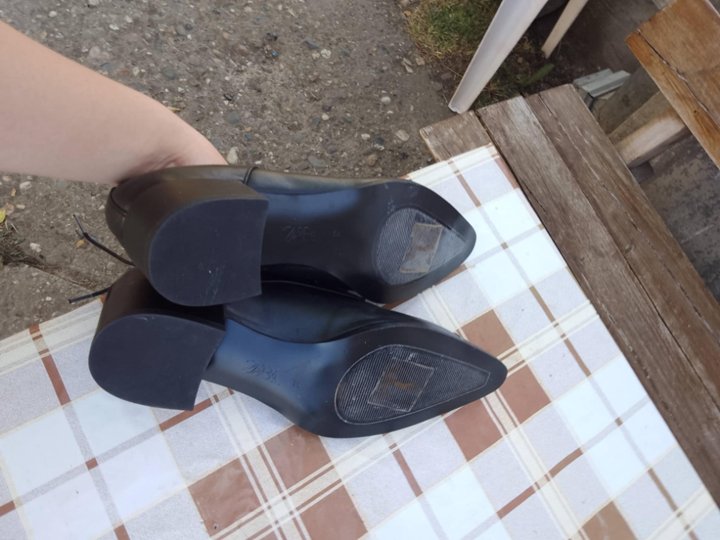 Crne cipele slika #2