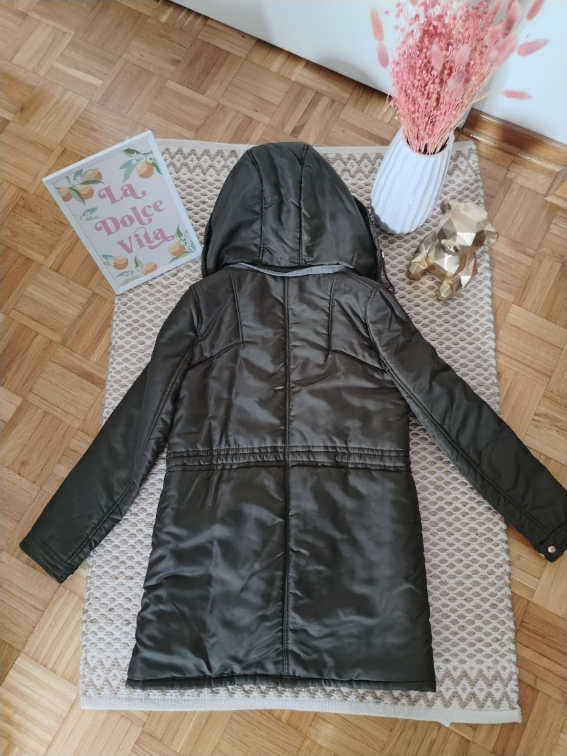 Zara vrhunska topla zimska jakna S/M slika #4