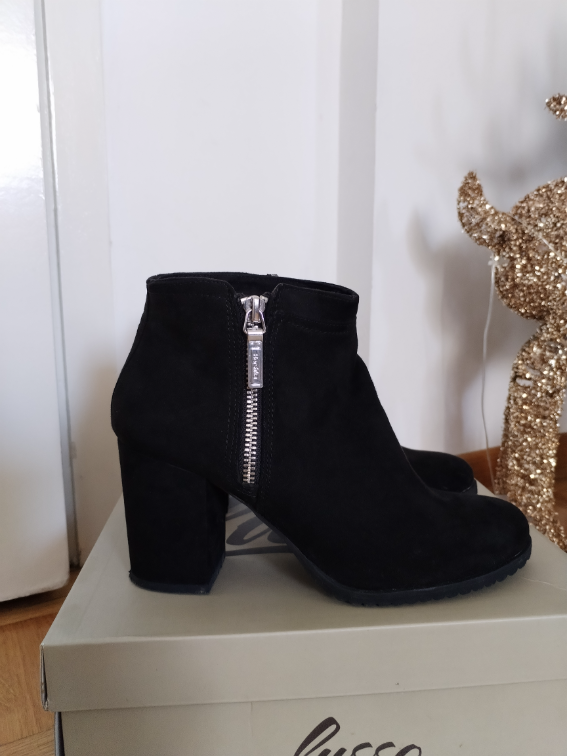 Bershka gležnjerice slika #1