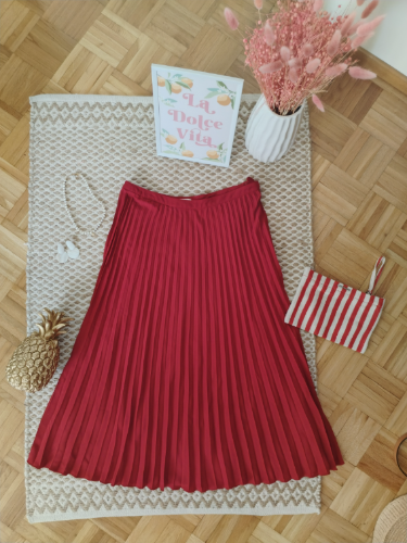 H&M plisirana suknja