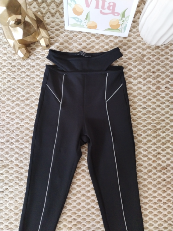 Bershka helanke sa fluorescentnim linijama slika #4