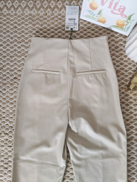 Zara nove panalone od veštačke kože XS/S slika #5