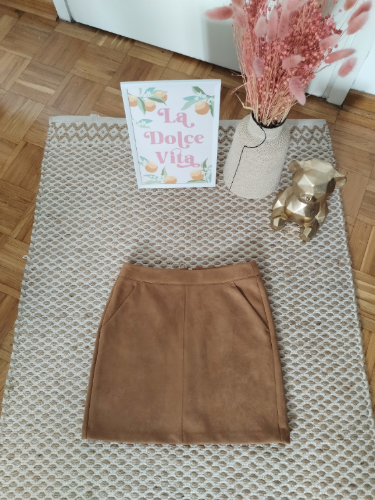 Vero Moda suknja od veštačkog antilopa XS-M