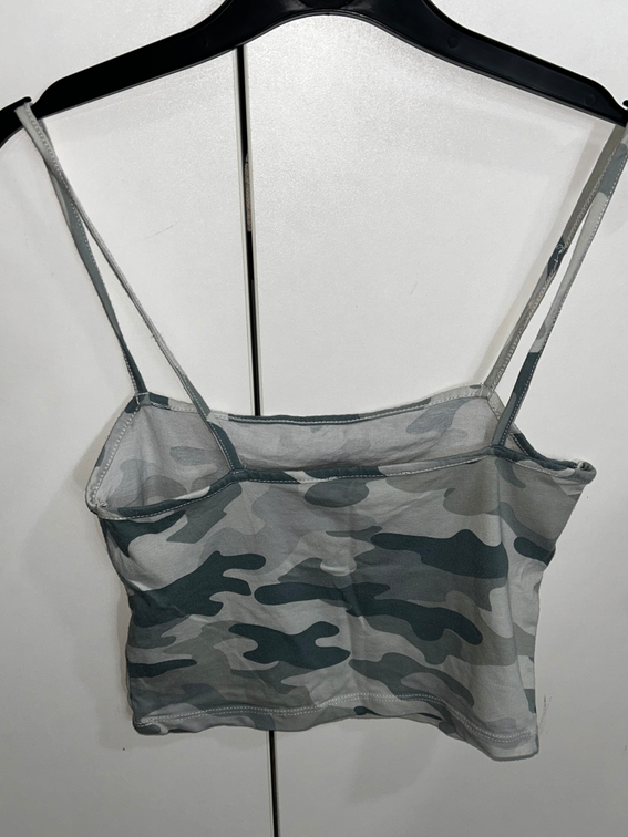 Crop top slika #2