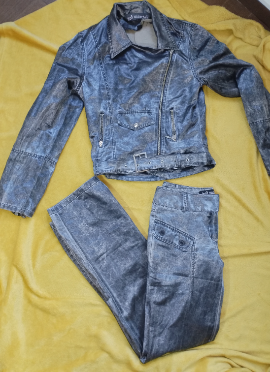 Komplet jaknica pantalone slika #2