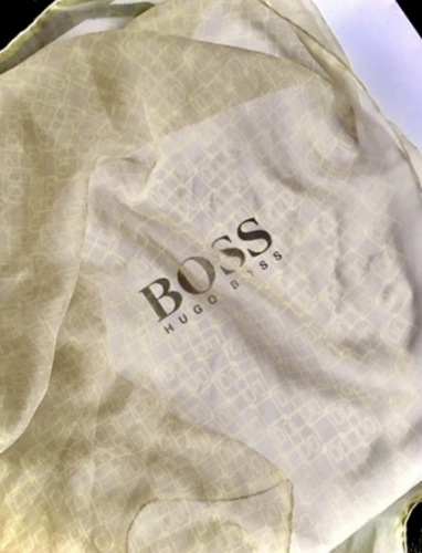 BALLY Novo original Svila 100%