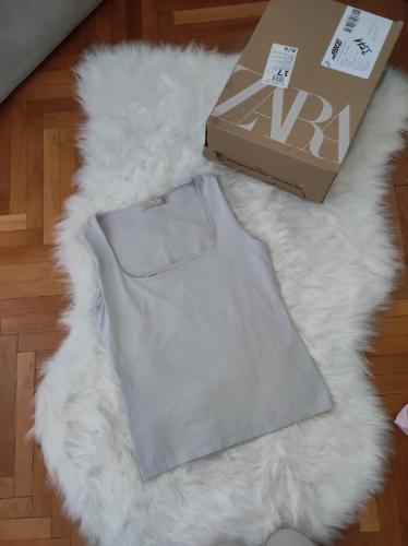 ZARA basics kao NOVO bodycon siva majica L 
