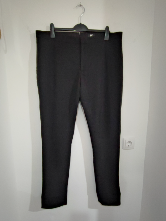 HM pantalone  slika #1