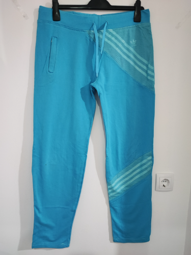 Adidas trenerka (nije original)