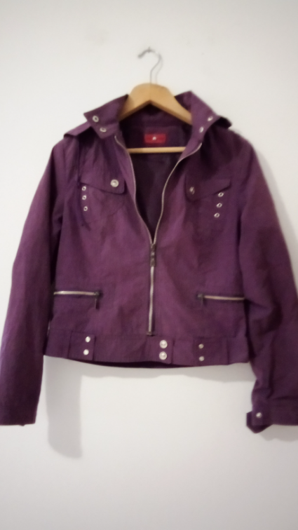 Kratka jaknica slika #1