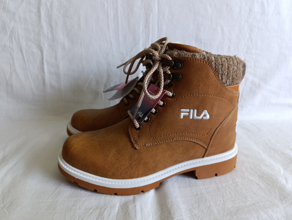 Fila kanadjanke NOVE sa etiketom slika #2