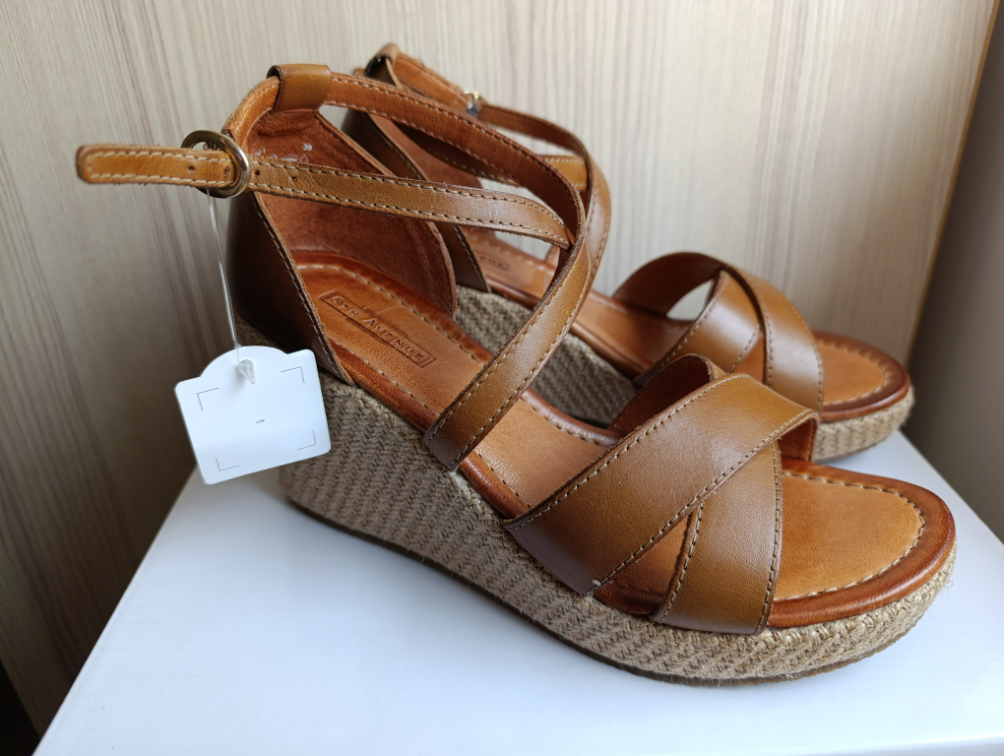 5th Avenue sandale - kožne NOVO sa etiketom slika #2