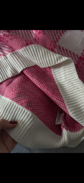 Shein pulover nov slika #4