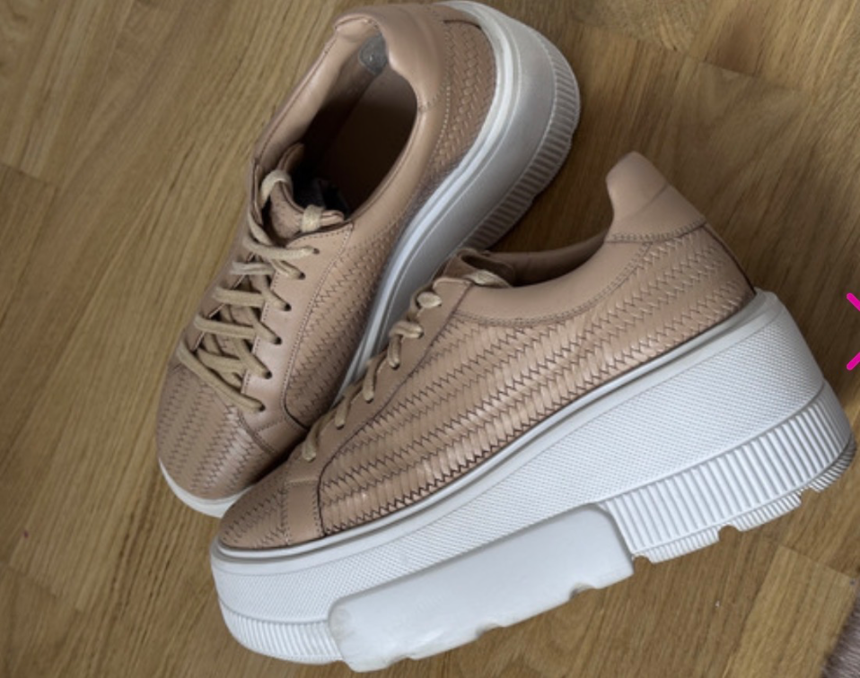 Badura kozne patike slika #4