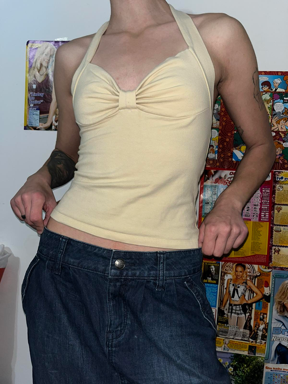 Y2k majica oko vrata  slika #1