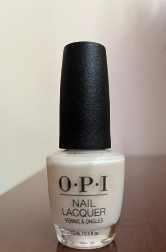OPI Hands in the clouds