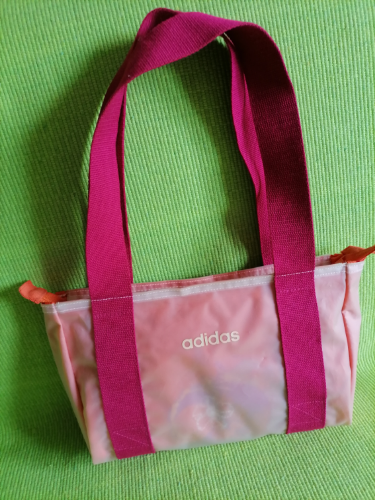 Original Adidas letnja torbica