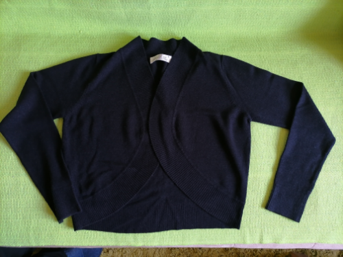 Nov crni bolero