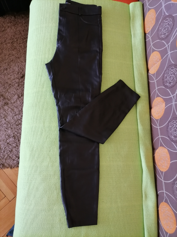 Nove kožne pantalone Zara L slika #4