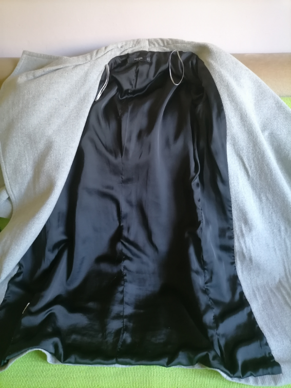 Sivi vuneni kaput Mango  L slika #4