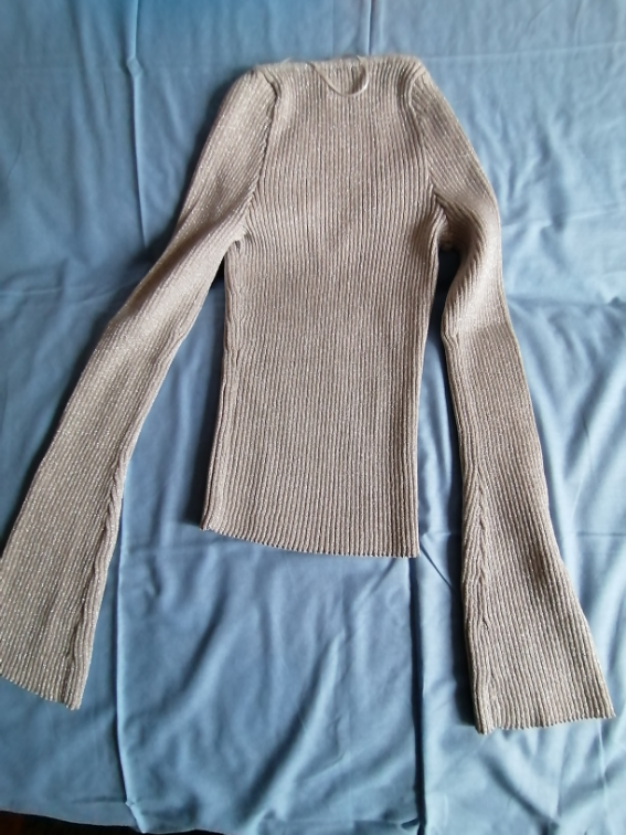 Nova trikotažna srebrnasta majica H&M   M slika #4